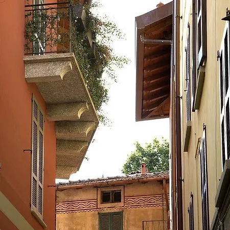 Nene-il Vicolo And