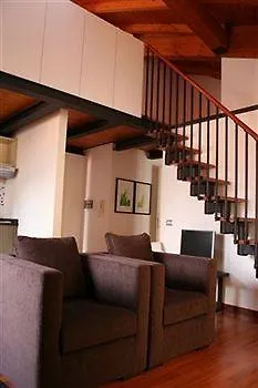 Nene-il Vicolo And Гостевой дом