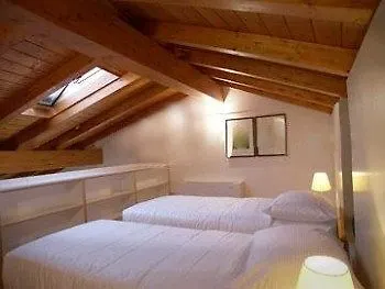 Nene-il Vicolo And 4*