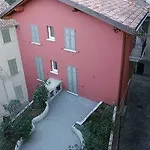Nene-il Vicolo And