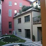 Nene-il Vicolo And