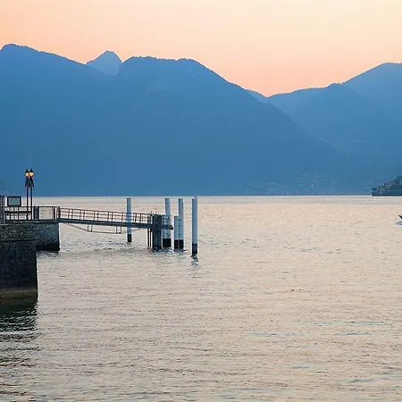 Nene-il Vicolo And 4*