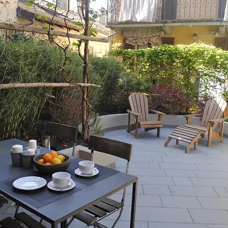 Nene-il Vicolo And Guest house 4*